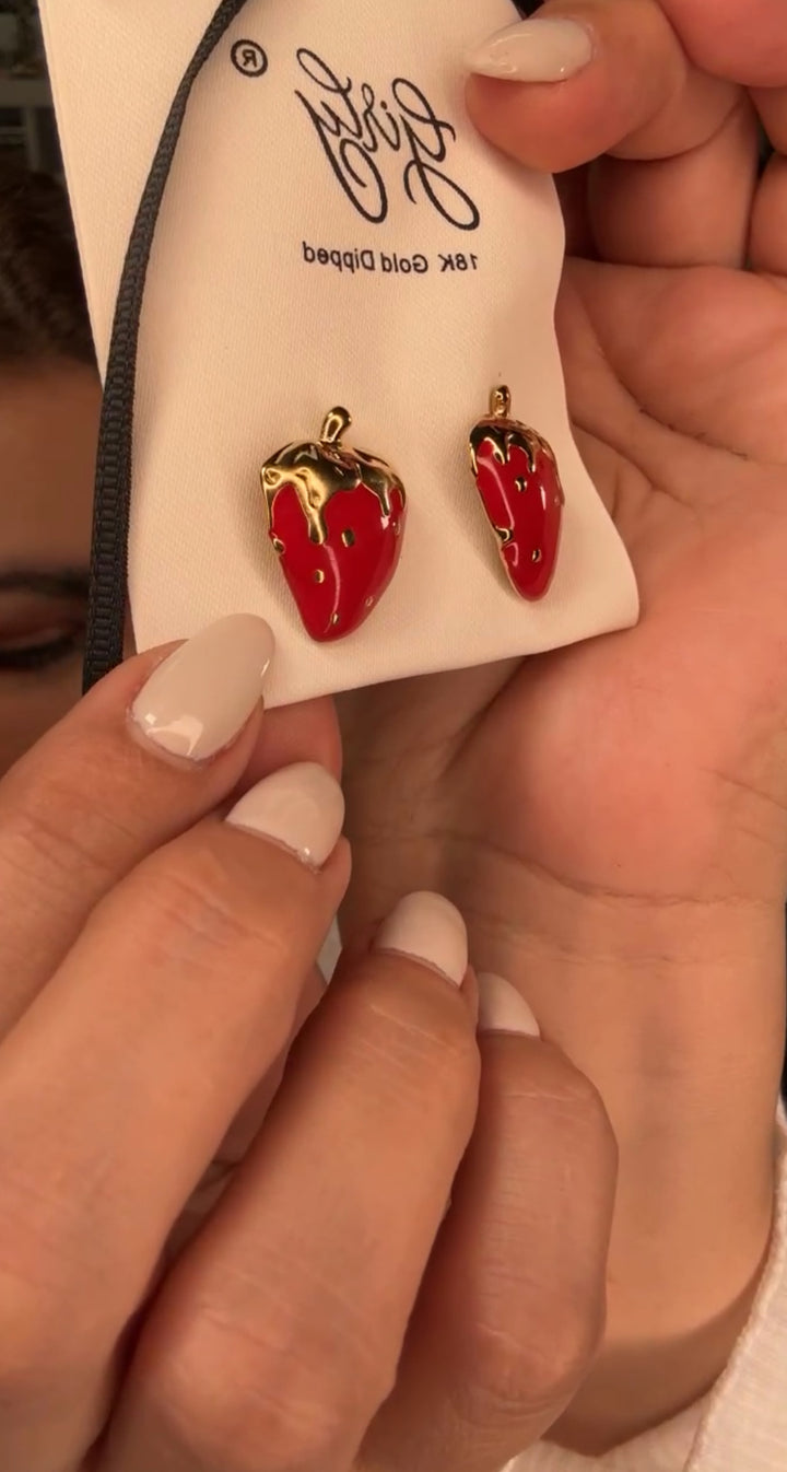 Arete Rojo y Dorado Fresa Bañado en Oro